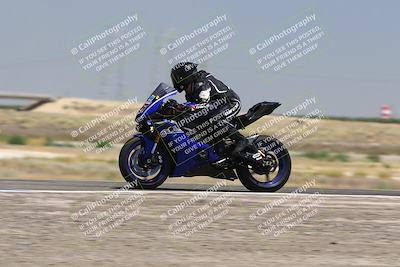 media/Aug-03-2025-TrackDaz (Sun) [[bf4a71acf9]]/B Group/1220pm (Wheelie Bump)/